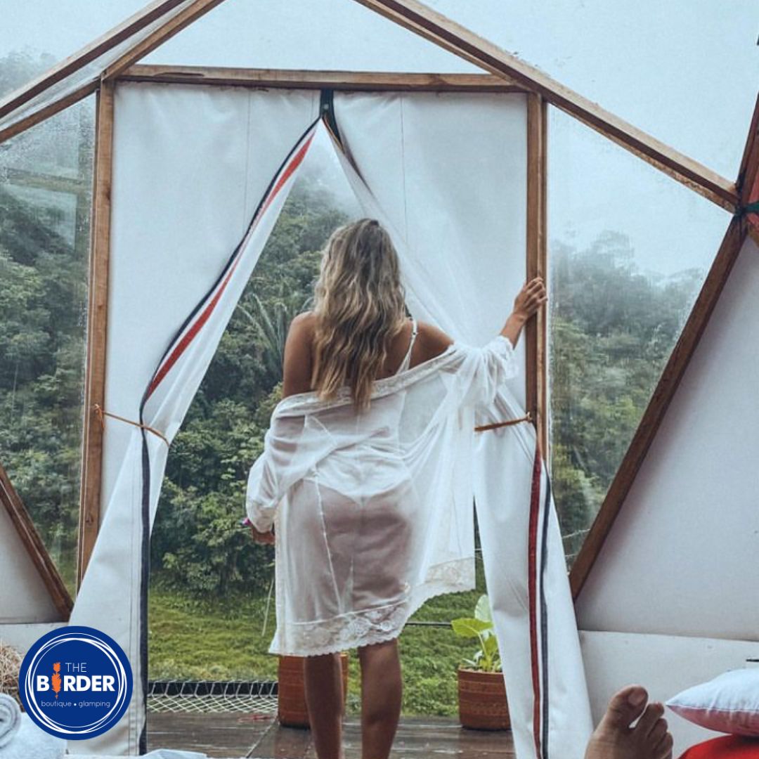 Glamping en Villavicencio, glamping Villavicencio, mejores glamping, glamping Colombia, glamping cerca a Bogotá Avistamiento de aves Avistamiento de aves en Villavicencio Plan escapados Escapados Plan de parejas Pasadía Pasadía en Villavicencio the birder glamping