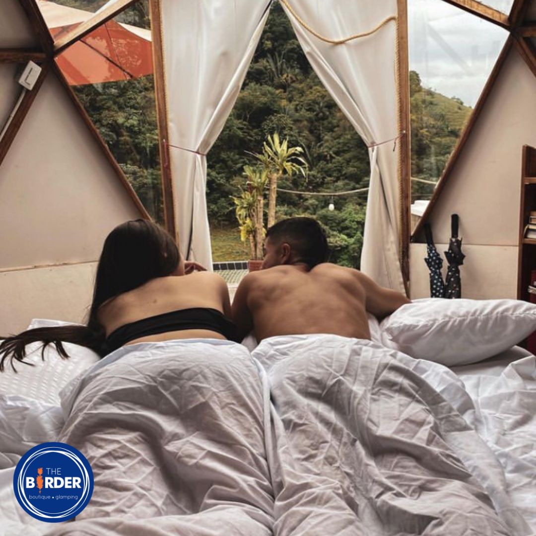 Glamping en Villavicencio, glamping Villavicencio, mejores glamping, glamping Colombia, glamping cerca a Bogotá Avistamiento de aves Avistamiento de aves en Villavicencio Plan escapados Escapados Plan de parejas Pasadía Pasadía en Villavicencio the birder glamping